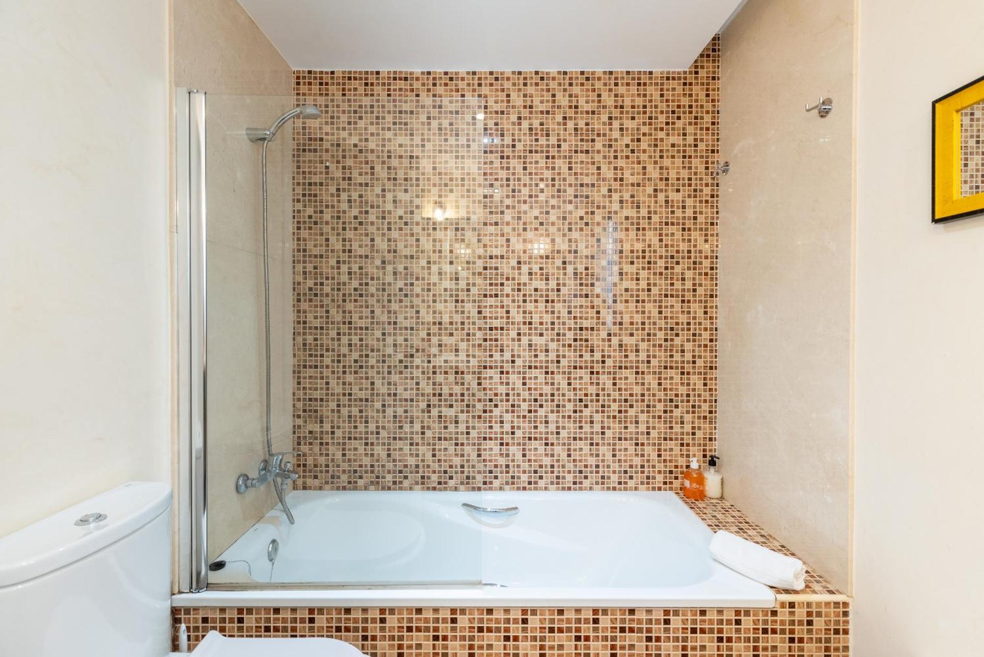 Veoapartment Alhondiga Segundo Севилья Экстерьер фото